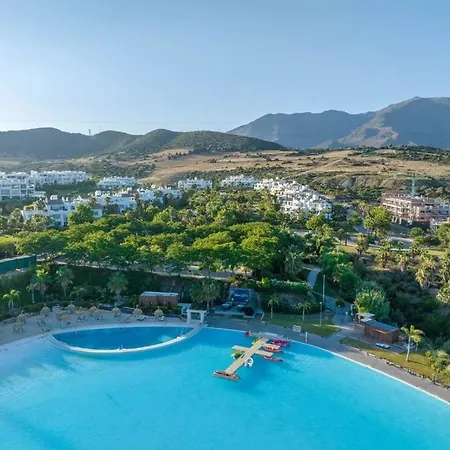 Alcazaba Lagoon 2015 *